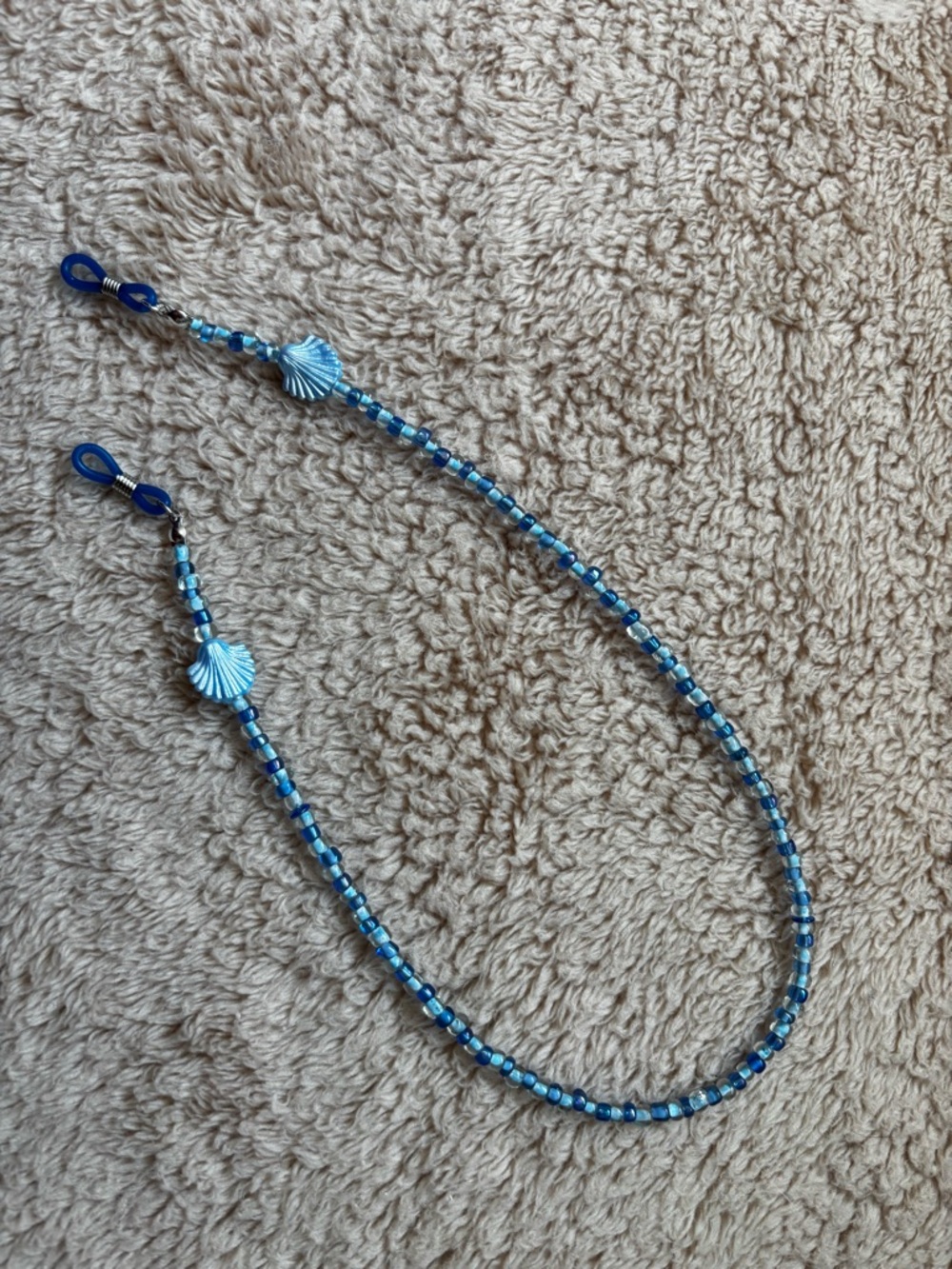 Little girls eye glass chain!